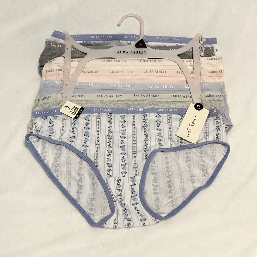 Laura Ashley 7 Pair Bikini Panties Medium Cotton White Cottagecore NWT